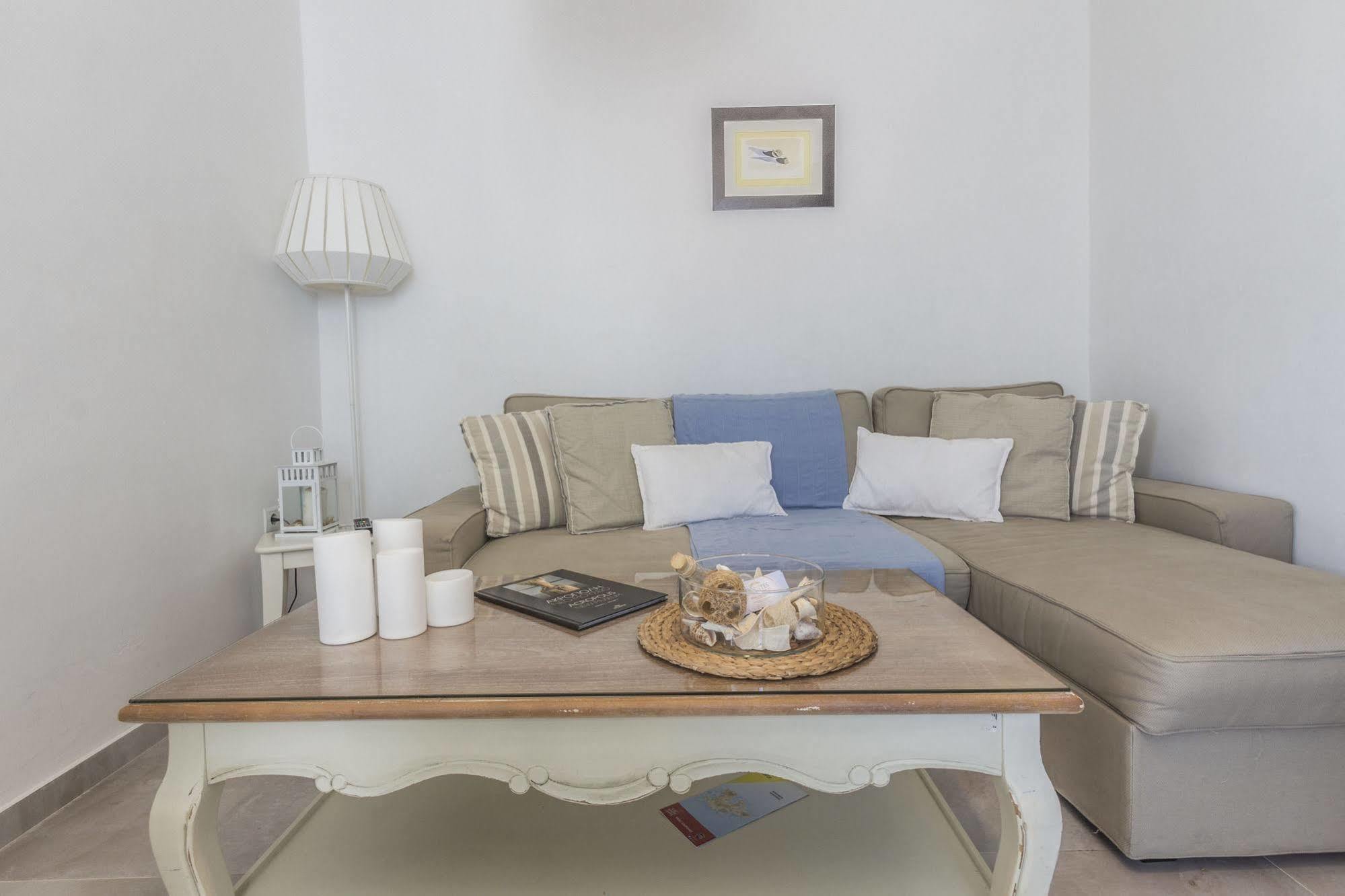 Lavish Suites Agios Ioannis Diakoftis المظهر الخارجي الصورة