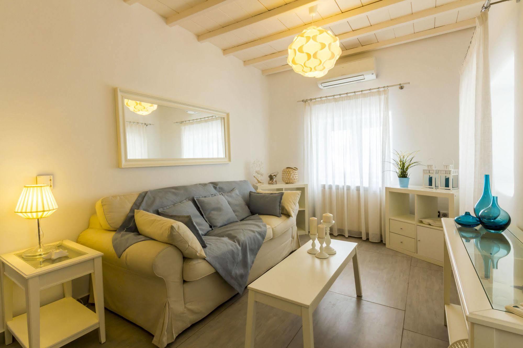 Lavish Suites Agios Ioannis Diakoftis المظهر الخارجي الصورة